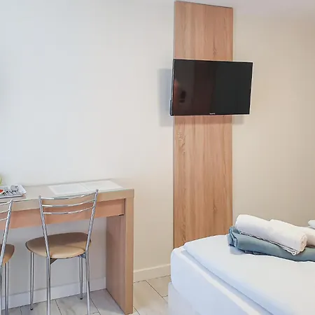 Apartament 1 Bedroom Awesome In