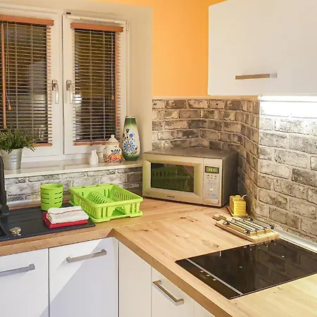 1 Bedroom Beautiful In Daire Łeba